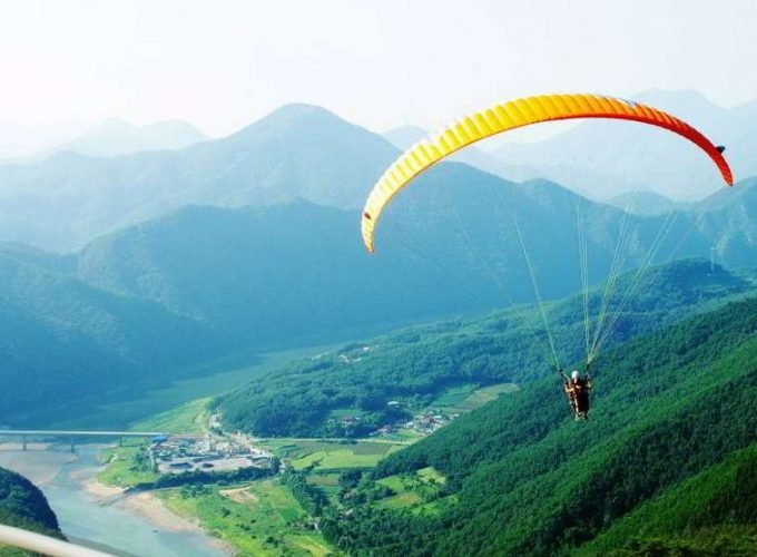 Bir Billing Paragliding Tour (01 Nights/02 Days)