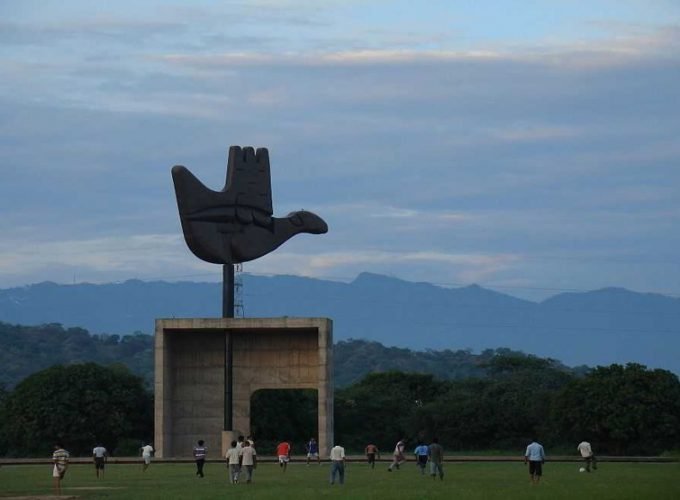 Chandigarh–Delhi Holiday tour 4 Nights 5 Days
