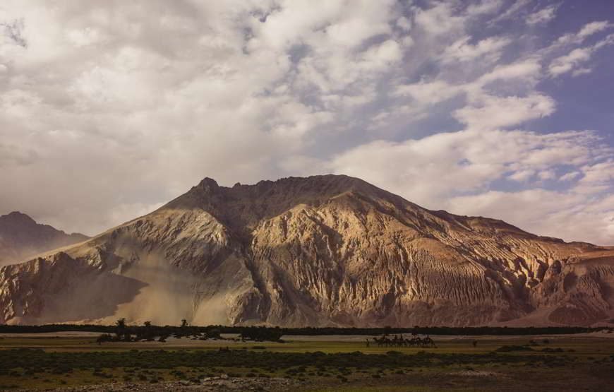 Magnetic Hill With Leh Holiday Tour (03 Nights 04 Days)