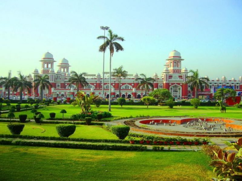 Amazing Lucknow tour 03 Nights // 04 Days