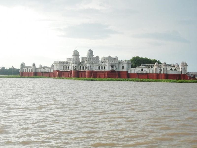 Guwahati – Agartala & Neermahal Holiday Tour Package 5 Nights & 6 Days