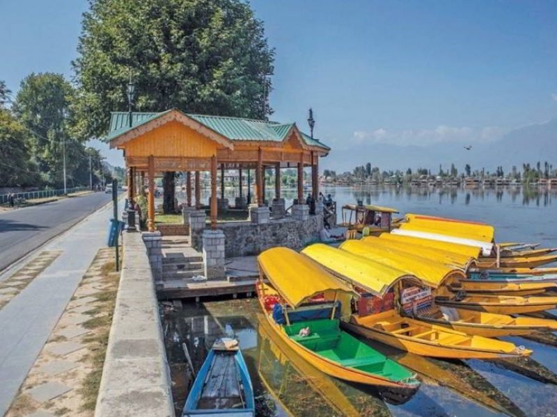 Adorable Srinagar Tour 3 Night 4 days