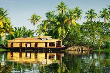 God’s own country Kerala Varkala 04 days tour