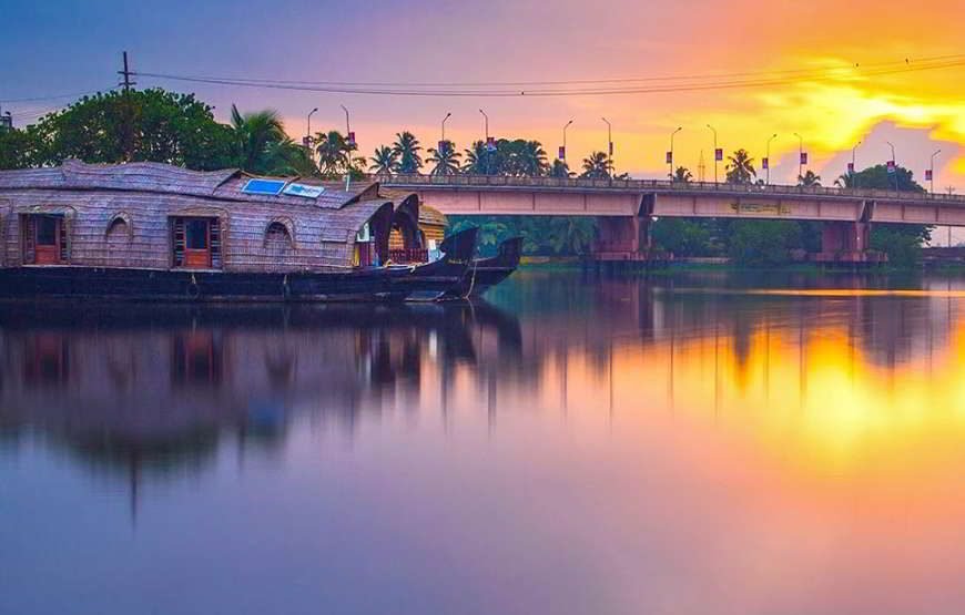 God’s Own Country Kerala Houseboat tour