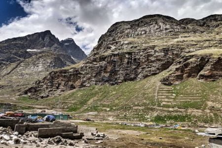 ESSENCE OF KASHMIR AND LADAKH 9Night/10Days