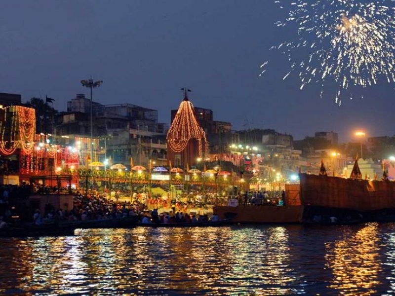 Varanasi – Allahabad – Varanasi  Tour (02 Nights // 03 Days)