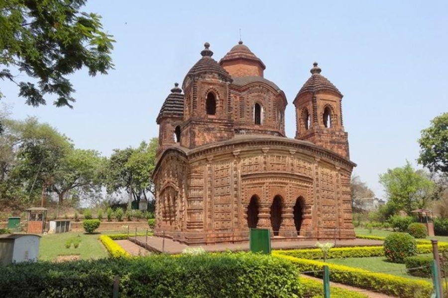 West Bengal Treaking Package (12 Nights / 13 Days)