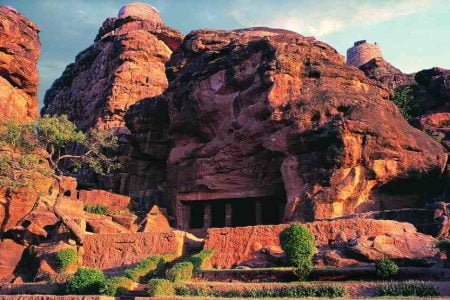 Karnataka Package (02 nights/03 days)