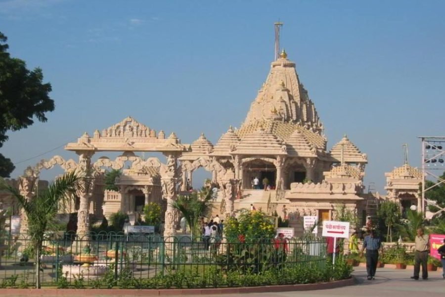 Allahabad, Rajgir 08 Nights, 09 Days