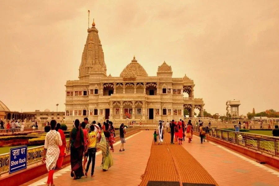 Allahabad, Varanasi, Bodh Gaya 09 Nights, 10 Days