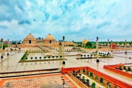 Amazing Uttar Pradesh tour 02 Nights // 03 Days