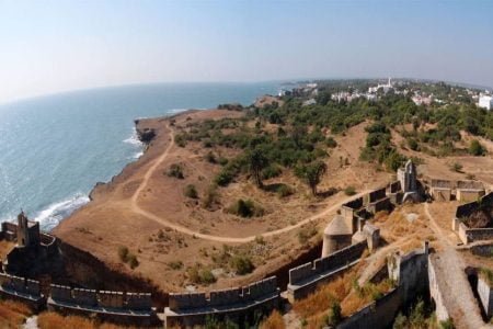 Daman 04 Nights 05 Days Holiday Tour