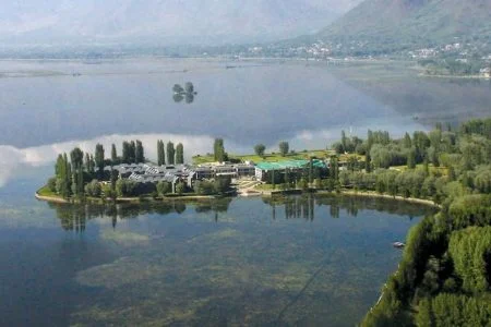 Jammu & Srinagar Holidays Tour 03 Nights 04 Days