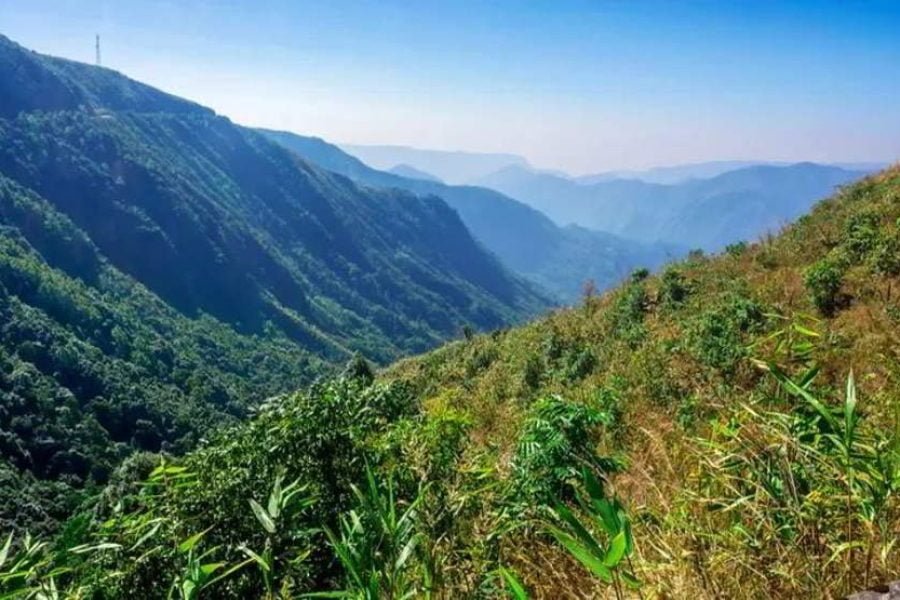 Meghalaya Honeymoon tour of 3 Nights / 4 Days