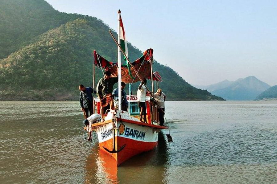 Hyderabad –  Srisailam-Nagarjuna Sagar tour 4 Nights / 5 Days