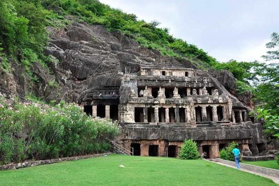 Charismatic Andhra Pradesh tour 04 Nights 05Days