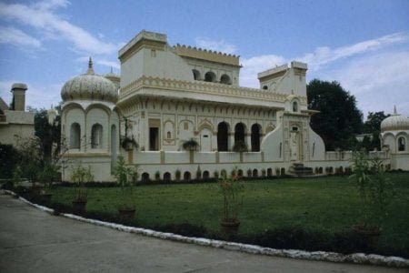 Hyderabad Holidays Tour (02 Night 03 Days)